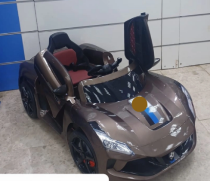 صورة سيارة أطفال
